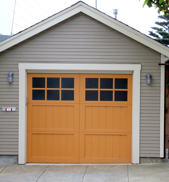 photo of garage